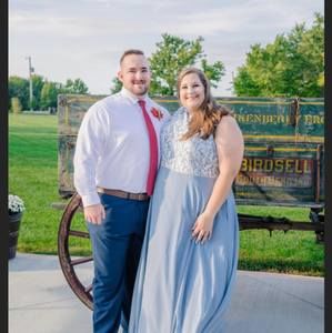 Meet your Posher, Elizabeth